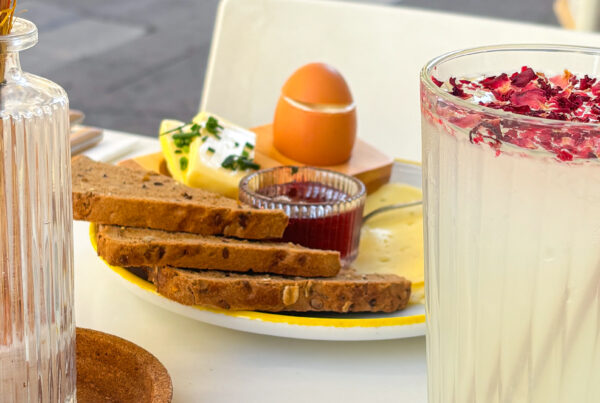 Petit-déjuner-chez-Suzzi_Bordeaux